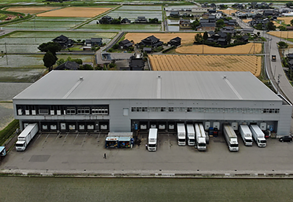 食品工場屋根・雨樋調査